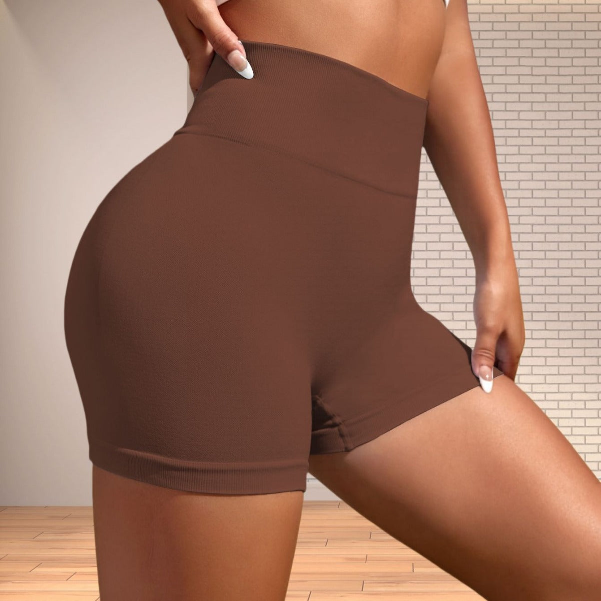 European Style Seamless Peach Butt Yoga Shorts for Women High Waisted Quick Dry Running Fitness Shorts for Comfort and Support