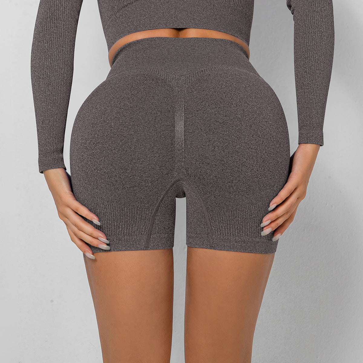 Summer Seamless Knitted Yoga Pants for Women High Waisted Peach Butt Lifting Workout Shorts for Comfort and Performance