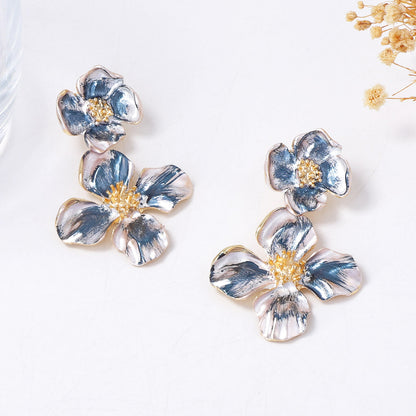Unique and Artistic Alloy Stainless Steel Floral Ear Studs with Elegant Watercolor Design - Lightweight and Trendy Women's Earrings