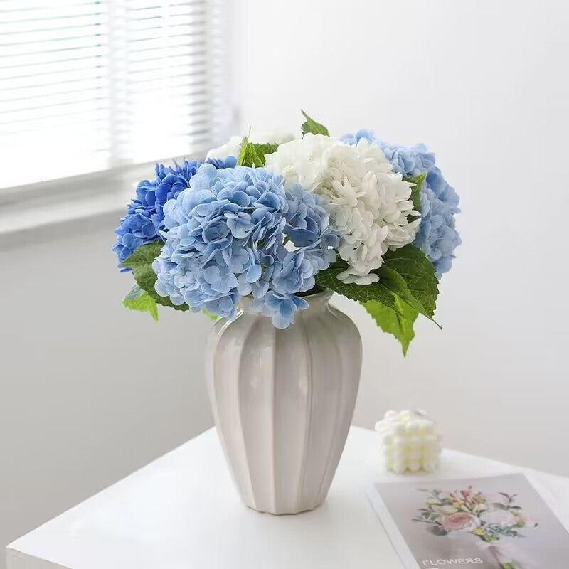 Soft Touch Hydrating Blue Hydrangea Floral Decoration - 176 Artificial Bloom Perfect for Wedding Celebrations, Living Room Decor, and Home Styling