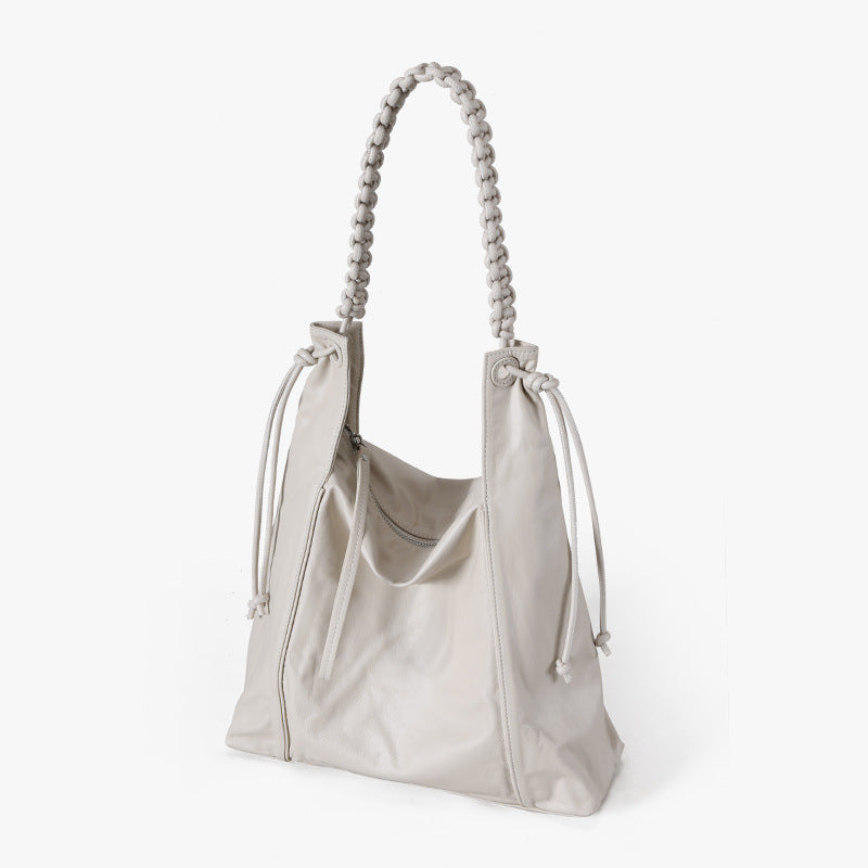 Grain Leather Tote Bag with Unique Braided Design Chic Versatile and Spacious Shoulder Bag for Fashion Forward Elegance
