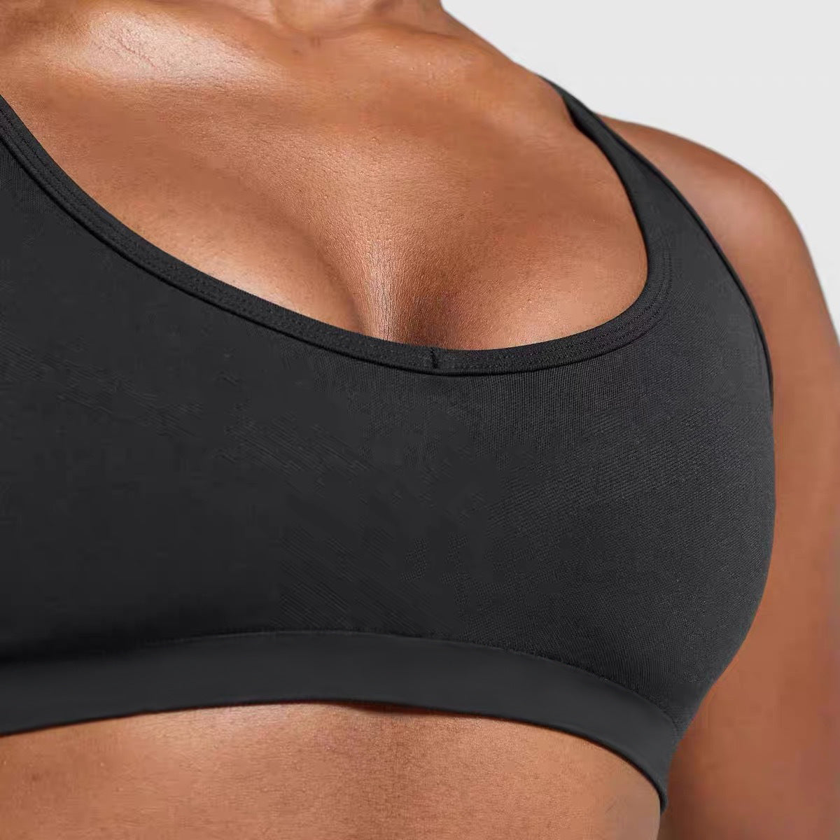 U Neck Hollow Back Sports Bra with Built in Padding Yoga Tank Top for Fitness and Workouts