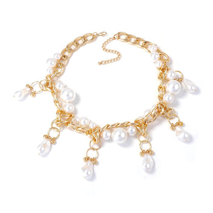 Luxurious Baroque-Inspired Statement Necklace for Women – Exquisite Faux Pearl and Geometric Woven Design with Bold Chain for a Sophisticated Look