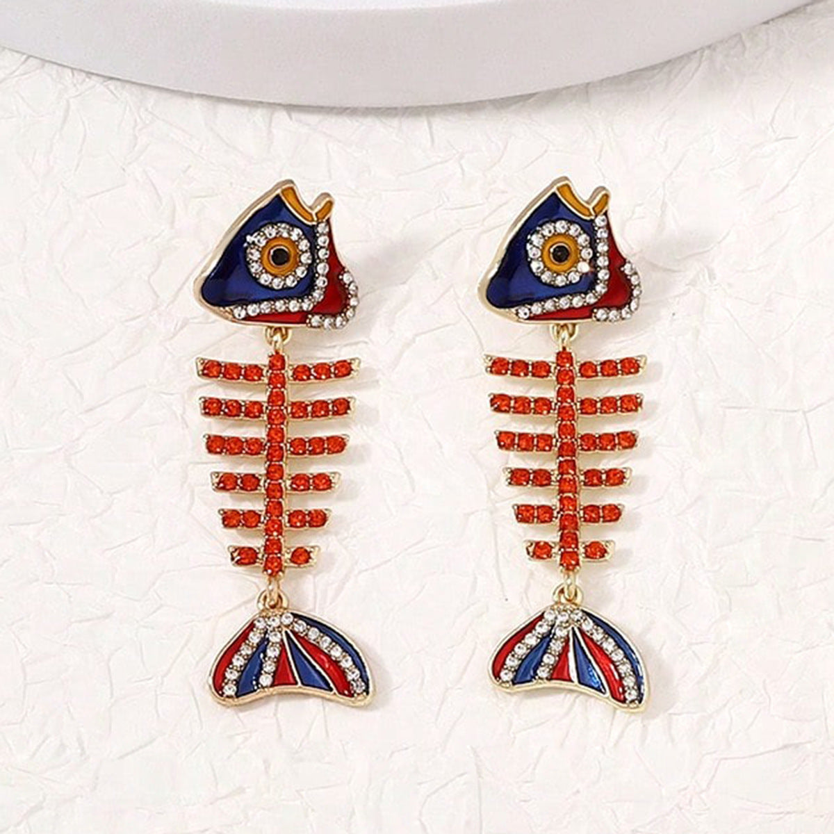 Creative Fish Alloy Rhinestone Women's Earrings - Elegant Metallic Fishbone Drop Earrings - Vintage Statement Jewelry for a Unique Style