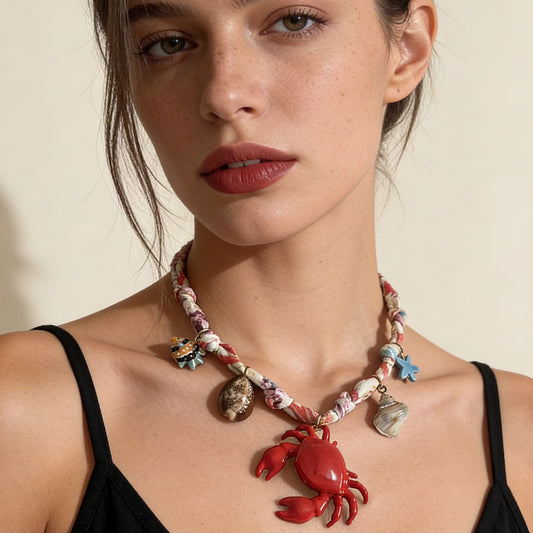 Charming Ocean-Inspired Alloy Drip Oil Crab and Conch Pendant Necklace with Colorful Braided Rope - Perfect for Casual Beach Vacation Style