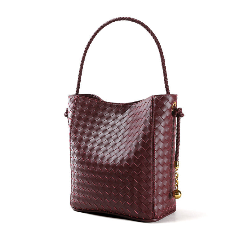 Chic Women's Leather Tote Bag Cowhide Bucket Bag for Everyday Commuting Spacious Weave Design for Work and Play