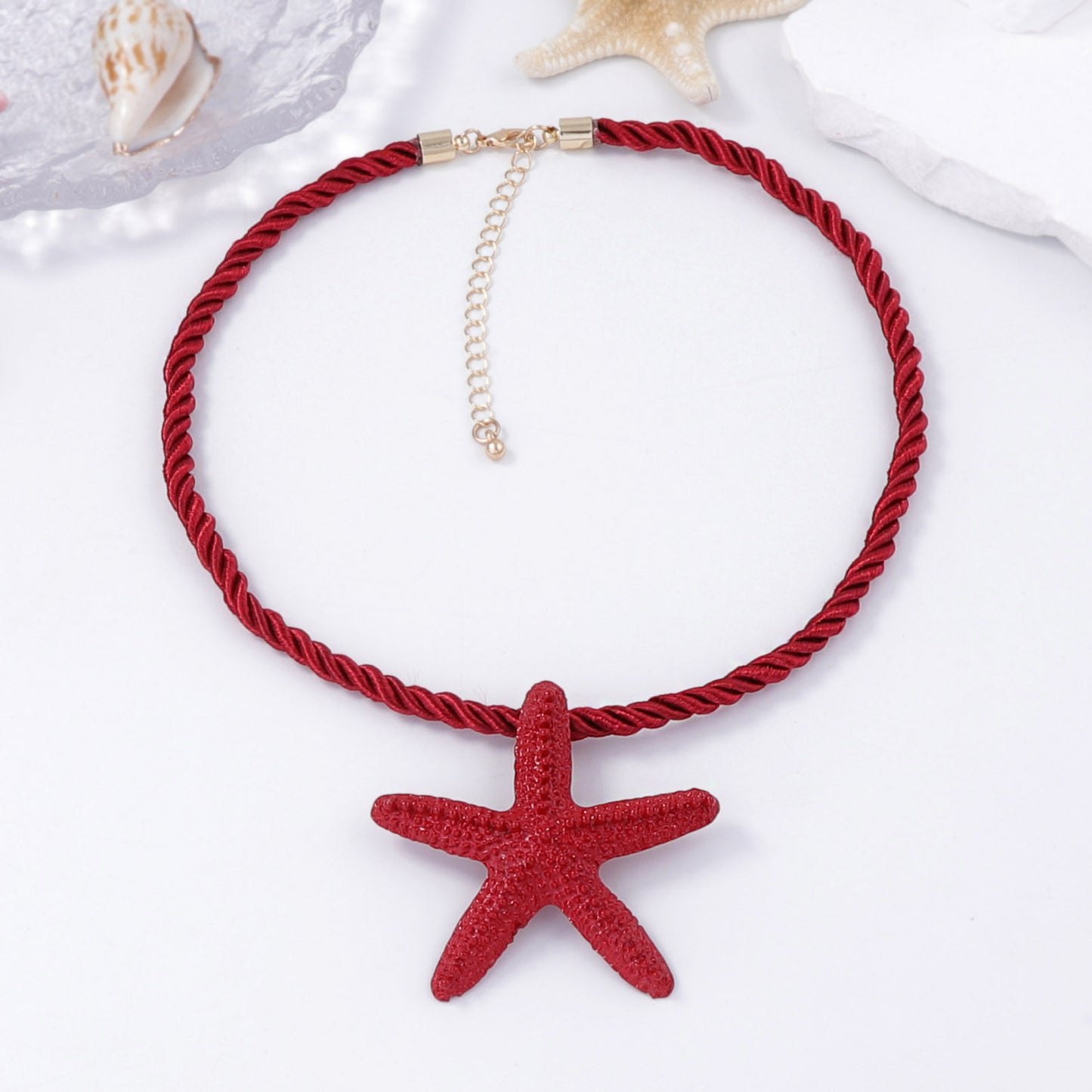 Stylish Minimalist Beach Ocean-Inspired Starfish Pendant Necklace - Versatile and Trendy Casual Jewelry for Women