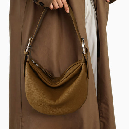 Women's Leather Shoulder Bag Cowhide Minimalist Design Versatile Underarm Purse Chic Crossbody with Unique Color Options