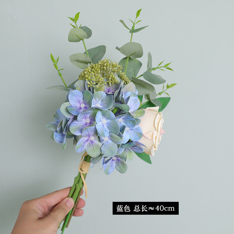 Stunning Nordic-Inspired Eucalyptus Faux Flower Bouquet with Realistic Rose and Hydrangea Accents - Perfect for Weddings, Handheld Bouquets, and Charming Hall Décor