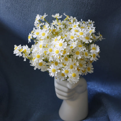 Charming Artificial Chamomile and Daisy Flowers - Perfect for Outdoor Photography Props and Home Décor Accents