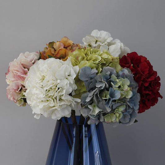 Elegant European-Style Artificial Silk Hydrangea Flowers - Vintage Oversized Blooms for Weddings, Photography, and Home Décor