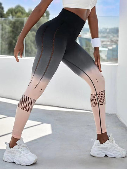 Seamless Gradient Peach Yoga Pants for Women High Waisted Butt Lifting Breathable Workout Leggings for Enhanced Comfort and Style