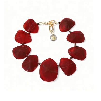 Chic and Unique Geometric Resin Necklace with Bold, Luxurious Design for Effortless Style