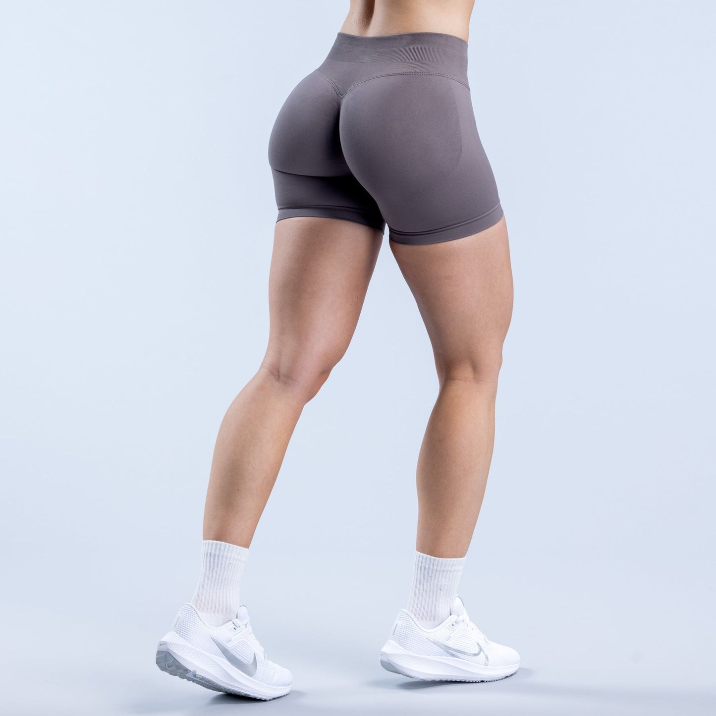 Seamless High Elastic Yoga Shorts for a Lifted Look Quick Dry Peach Butt Enhancing Fitness Leggings for and Style