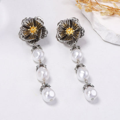 Elegant Bohemian Vintage-Inspired Metal Flower Drop Earrings with Faux Pearls and Chic Tassels for Women