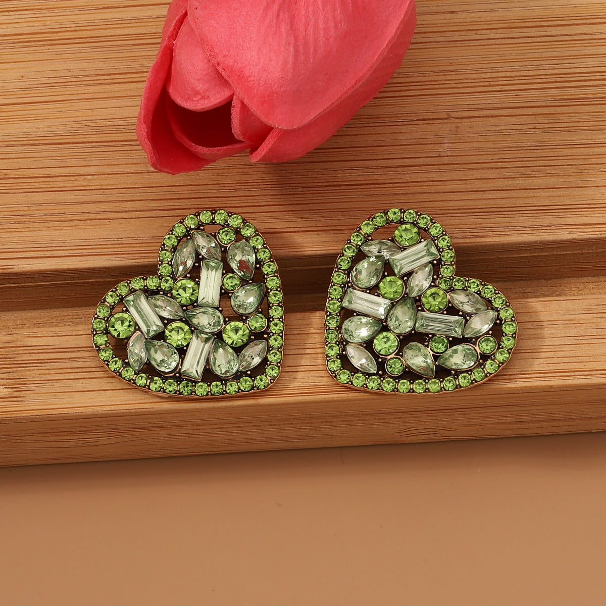 Elegant and Creative Heart-Shaped Alloy Earrings with Colorful Gemstone Accents - Unique, Minimalist Design Perfect for Ethereal Style Lovers