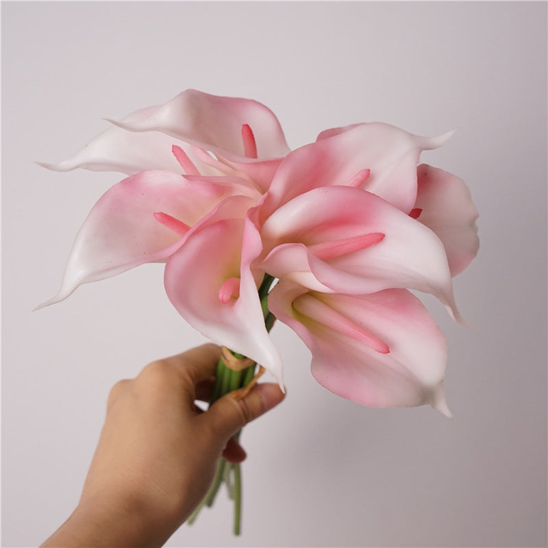 Realistic Soft Latex Calla Lily Bouquet - Perfect for Home Décor, Photography Props, and Wedding Handheld Arrangements