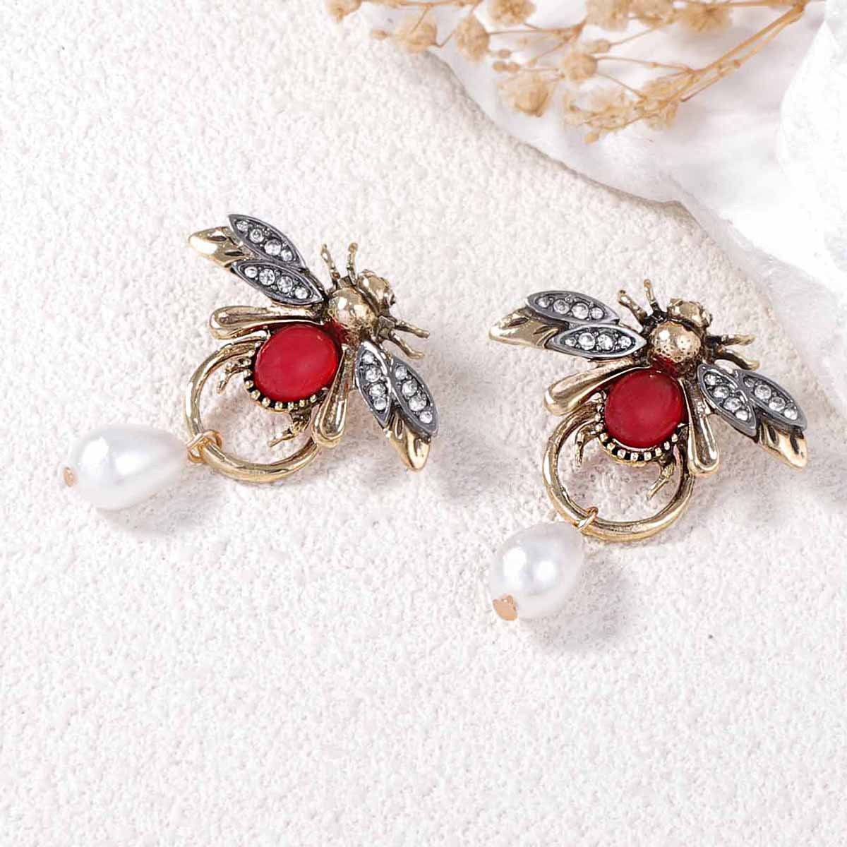 Stylish Vintage-Inspired Insect Water Drop Faux Pearl & Micro Pave Zircon Animal Earrings – Exquisite High-End Design for Women