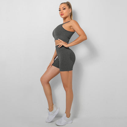 Seamless Knitted Peach Lift Yoga Ribbed Shorts and Sporty Back Bra Set for Comfortable and Workouts