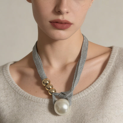 Elegant High-End Pearl Pendant Necklace with Sheer Gray Tulle - Luxurious Chic Design for Women