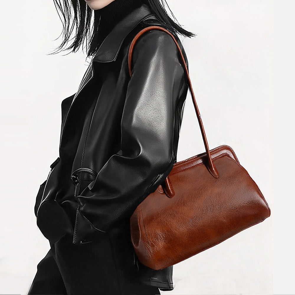 Luxury Large Capacity Genuine Leather Handbag for Women Grain Oil Wax Cowhide Shoulder Bag with Elegant Design