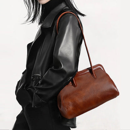 Luxury Large Capacity Genuine Leather Handbag for Women Grain Oil Wax Cowhide Shoulder Bag with Elegant Design