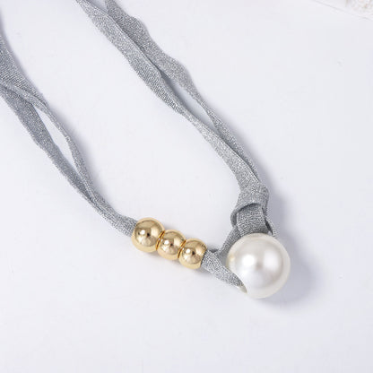 Elegant High-End Pearl Pendant Necklace with Sheer Gray Tulle - Luxurious Chic Design for Women
