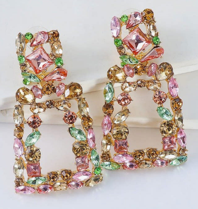 Chic Geometric Square Crystal-Embellished Earrings - Versatile and Unique Accessories for Every Occasion