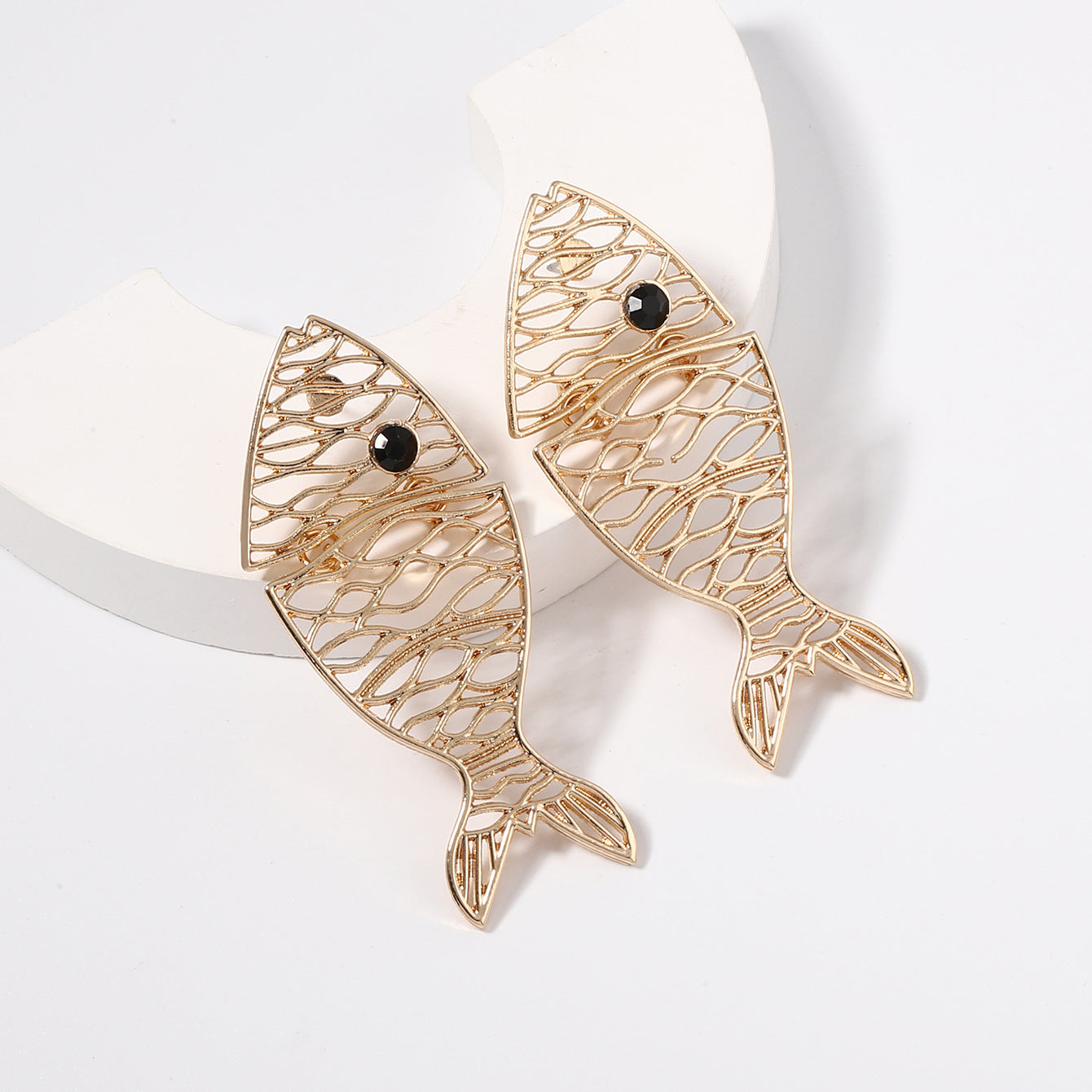 Stylish Double Layer Alloy Hollow Animal Fish Earrings - Trendy Vacation-Inspired Jewelry for a Unique Statement Look