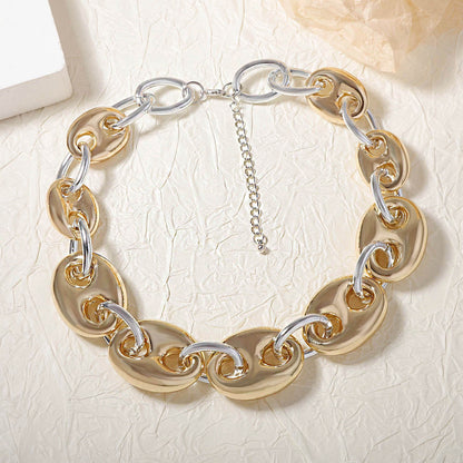 Exaggerated Hip-Hop Punk Style Geometric Interlocking Chain Necklace - Trendy Casual Streetwear for Women