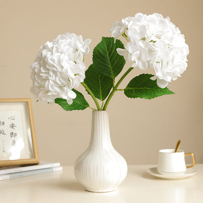 Luxurious Hydrating Touch Faux Hydrangea Flowers - Elegant Home Decor & Wedding Floral Arrangements for a Touch of Sophistication