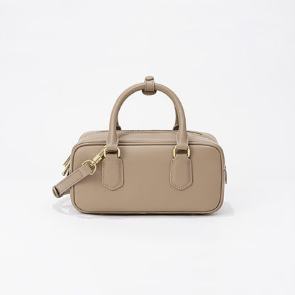 Vintage Inspired Boston Bowling Bag Unique Pillow Design Real Leather Shoulder Crossbody Handbag for Fashion Forward Travelers