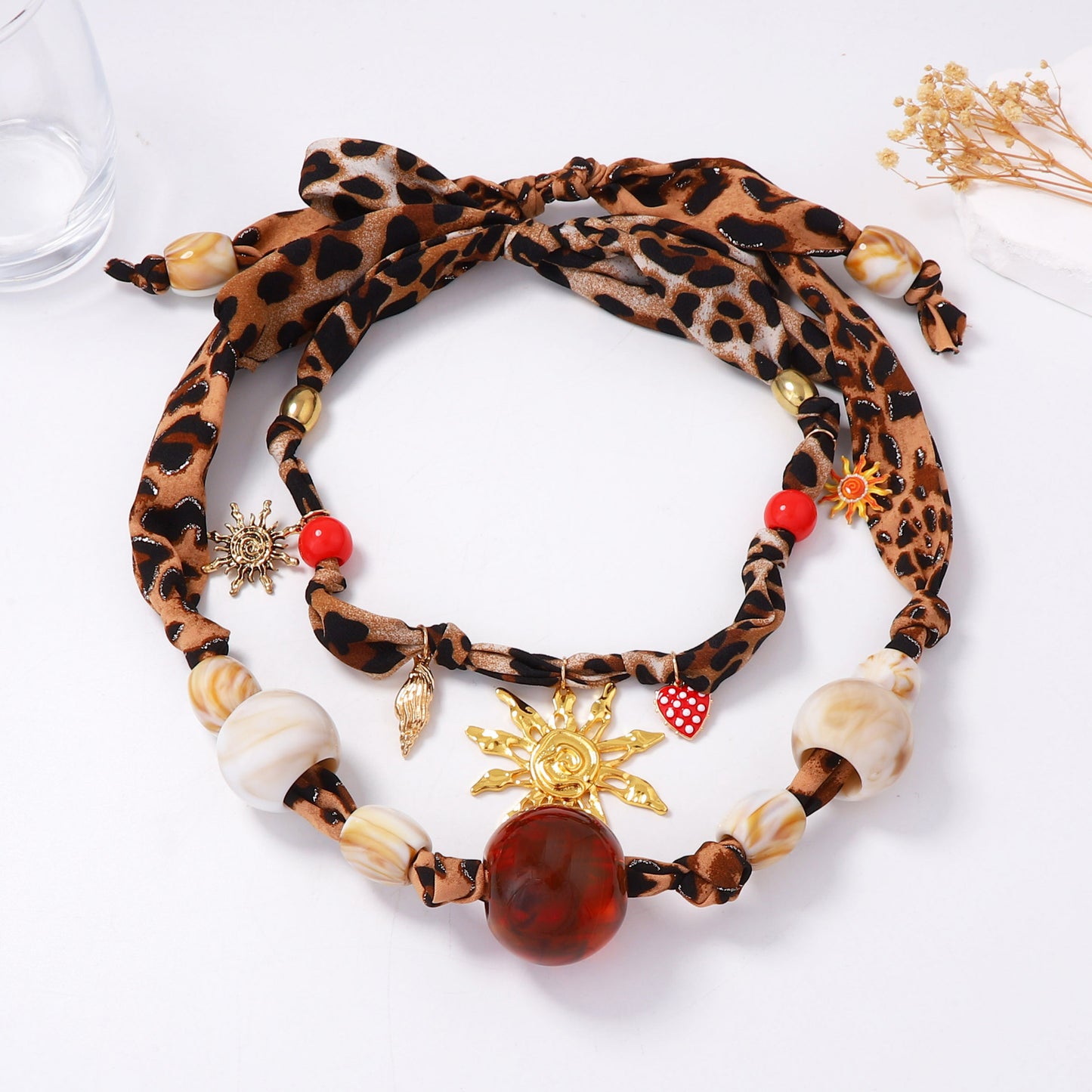 Stylish Personalized Leopard Print Geometric Double-Layer Statement Necklace with Oversized Transparent Beaded Pendant for Women