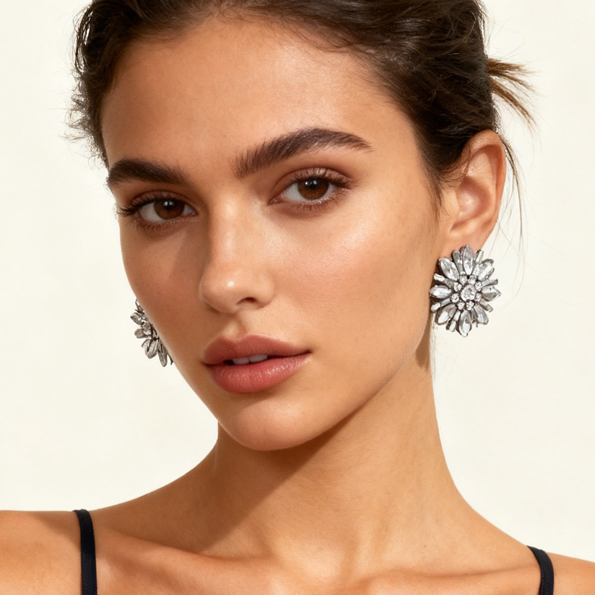 Elegant Luxe  Sparkling Flower Sunflower Stud Earrings - Versatile Multi-Color Daily Wear Jewelry for Parties and Special Occasions
