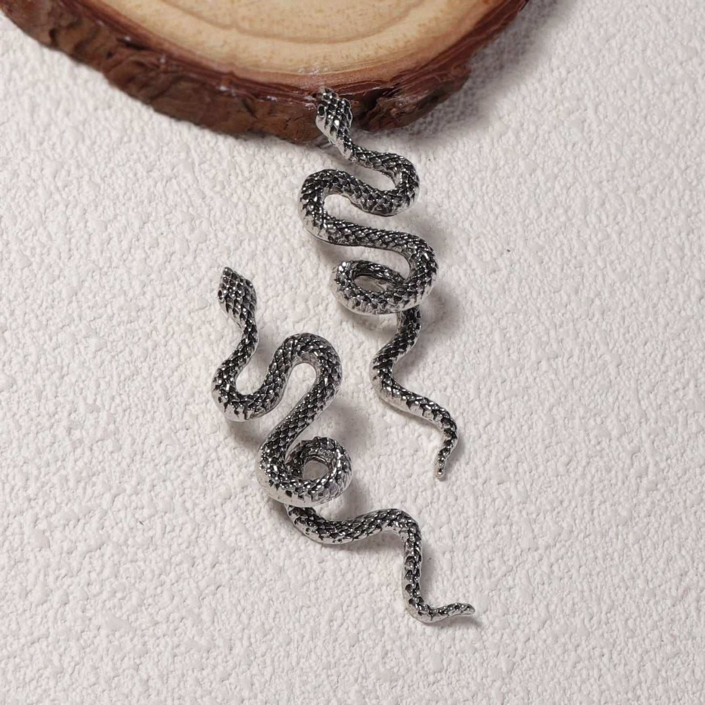 Chic Vintage-Inspired Alloy Snake Zodiac Ear Studs - Elegant, Versatile, and Perfect for Everyday Wear