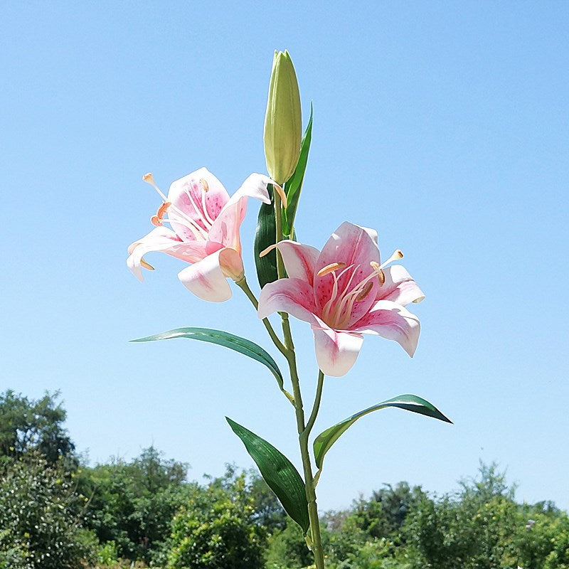 Stunning Single Stem 3-Headed Victorian Large Lily – Realistic Pixel Fabric 3D Printed Artificial Flower for Home Décor, Wedding Decor, and Event Styling