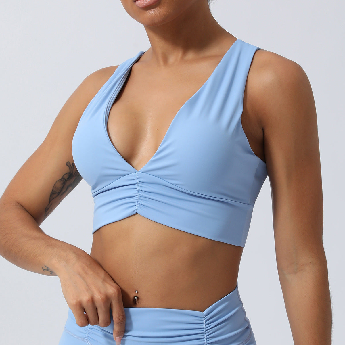 V Neck Padded Yoga Sports Bra with Cross Back Design for Supportive Workout Apparel Stun in Comfort and Style