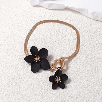 Chic Fresh Fuchsia Flower Bracelet - Unique, Sweet, and Luxurious Summer Accessory for Trendy Young Women