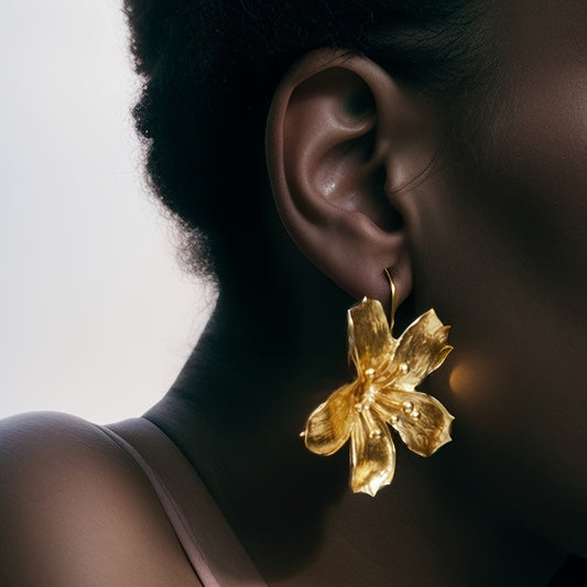 Stylish Retro-Inspired Floral Hoop Earrings for Women – Unique, Elegant, and Perfect for Any Occasion