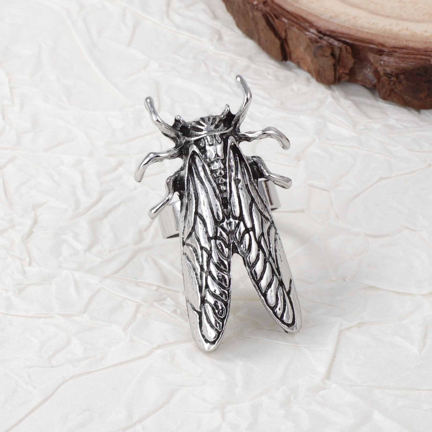 Stylish Vintage-Inspired Alloy Insect Adjustable Ring – Unique and Versatile Accessory for Everyday Wear