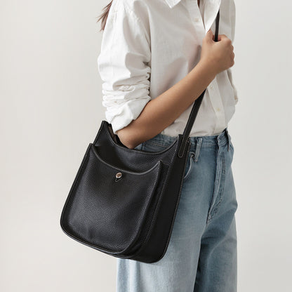 Genuine Leather Tote Bag Large Capacity Work Commute Crossbody Bag for Women Versatile Shoulder Bag with Classic Elegance