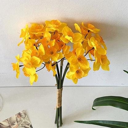 Elegant Faux Daffodil Bouquet - Lifelike Plastic Flower Arrangement for Dining Table and Living Room Decor