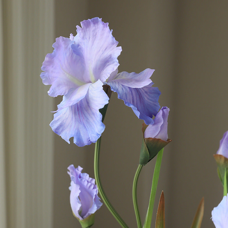 Realistic Artificial Iris Flowers for Weddings and Celebrations - Perfect Home Decor, Bouquet Arrangements, and Photography Props