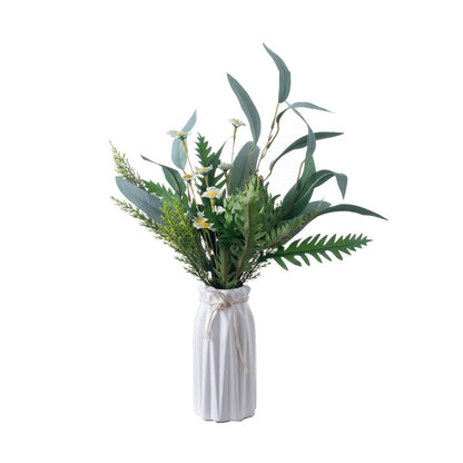 Realistic Utsusemi Leaf-Design Handheld Flower Bouquet - Stunning Faux Floral Home Décor Wall Art - Perfect for Weddings and Special Occasions - CF02031