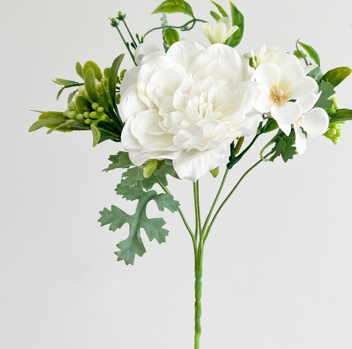 Stunning Peony and Hydrangea Faux Floral Arrangement for Weddings and Home Decor – Perfect for Soft Furnishing Design and Long-lasting Elegance