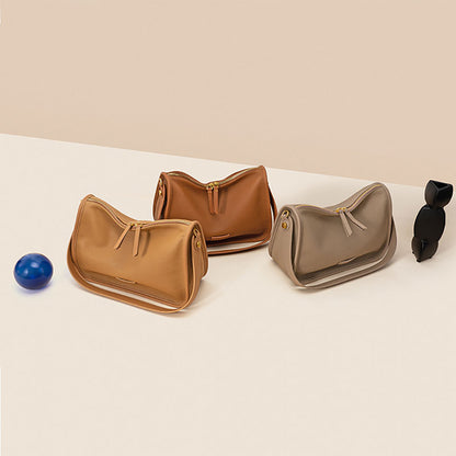 Casual Leather Crossbody Bag for Women Korean Fashion Genuine Cowhide Messenger Bag Lightweight Versatile Design with Adjustable Strap for Everyday Use