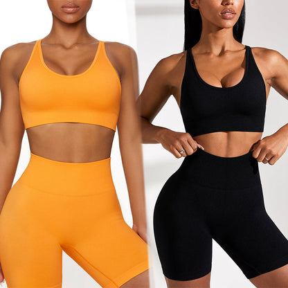 Seamless Knitted Women's Activewear Set High Waisted Sports Bra Short Sleeve Top and Shorts for Running Yoga and All Day Comfort