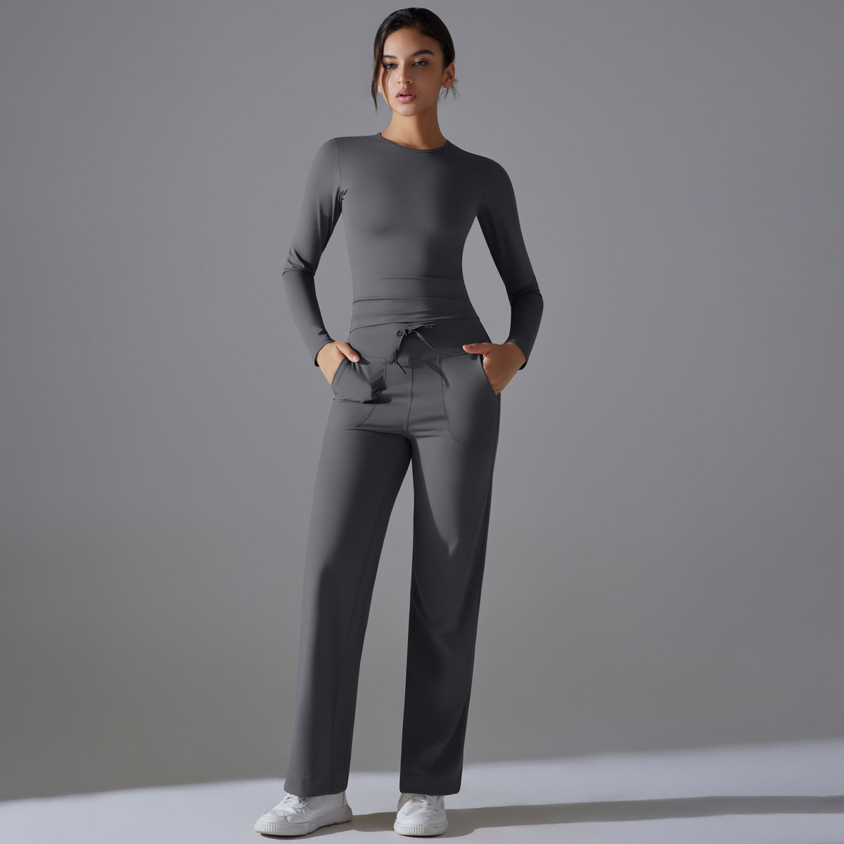 Ultra Comfortable Long Sleeve Yoga Set with Pockets High Performance Workout Gear and Adjustable Wide Leg Pants for Intense Fitness and Running