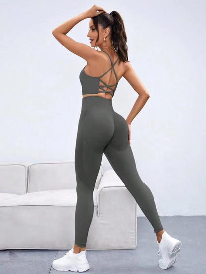 Seamless Cross Back Sports Bra and High Waisted Leggings Set for Women for Yoga Outdoor Running and Quick Dry Comfort with Butt Lifting Design