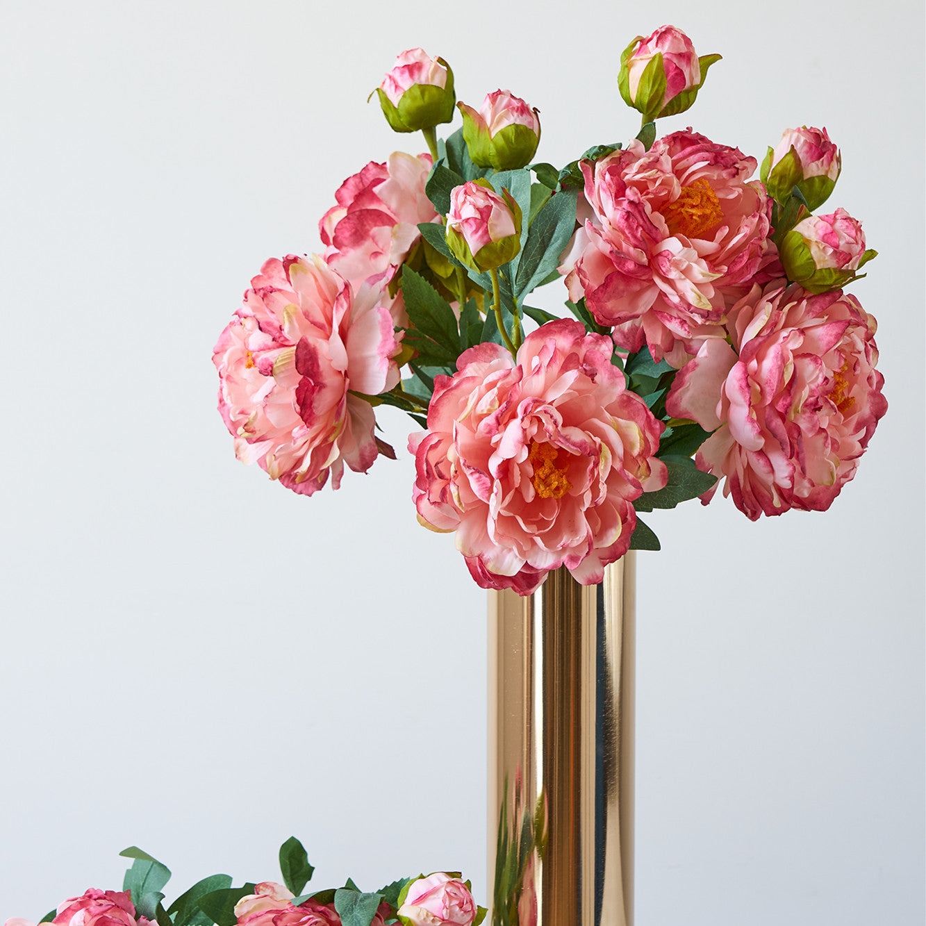 Elegant Artificial Silk Peony Flowers - Realistic Oil Painting Design for Charming Table Decor | Two-Tone Soft Floral Arrangements for Weddings, Home Styling, and Everyday Freshness